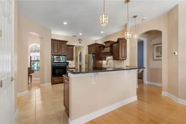 Listing Photo 23