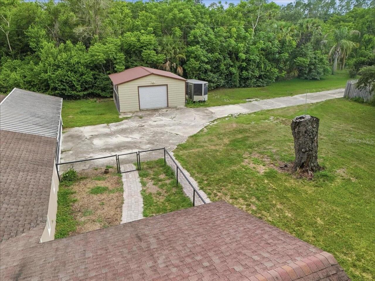 Listing Photo 11