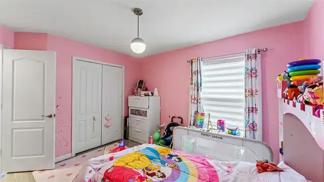 Listing Photo 23