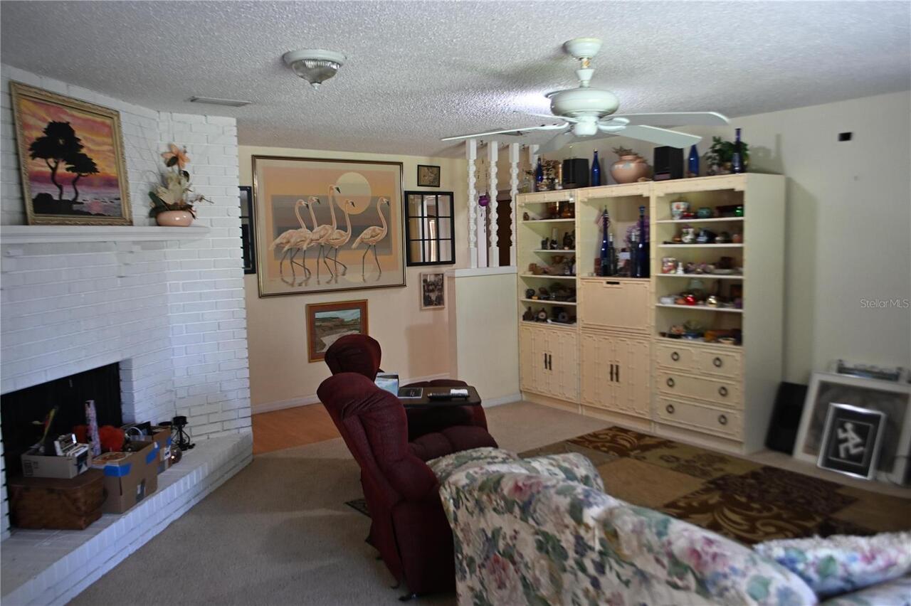 Listing Photo 8