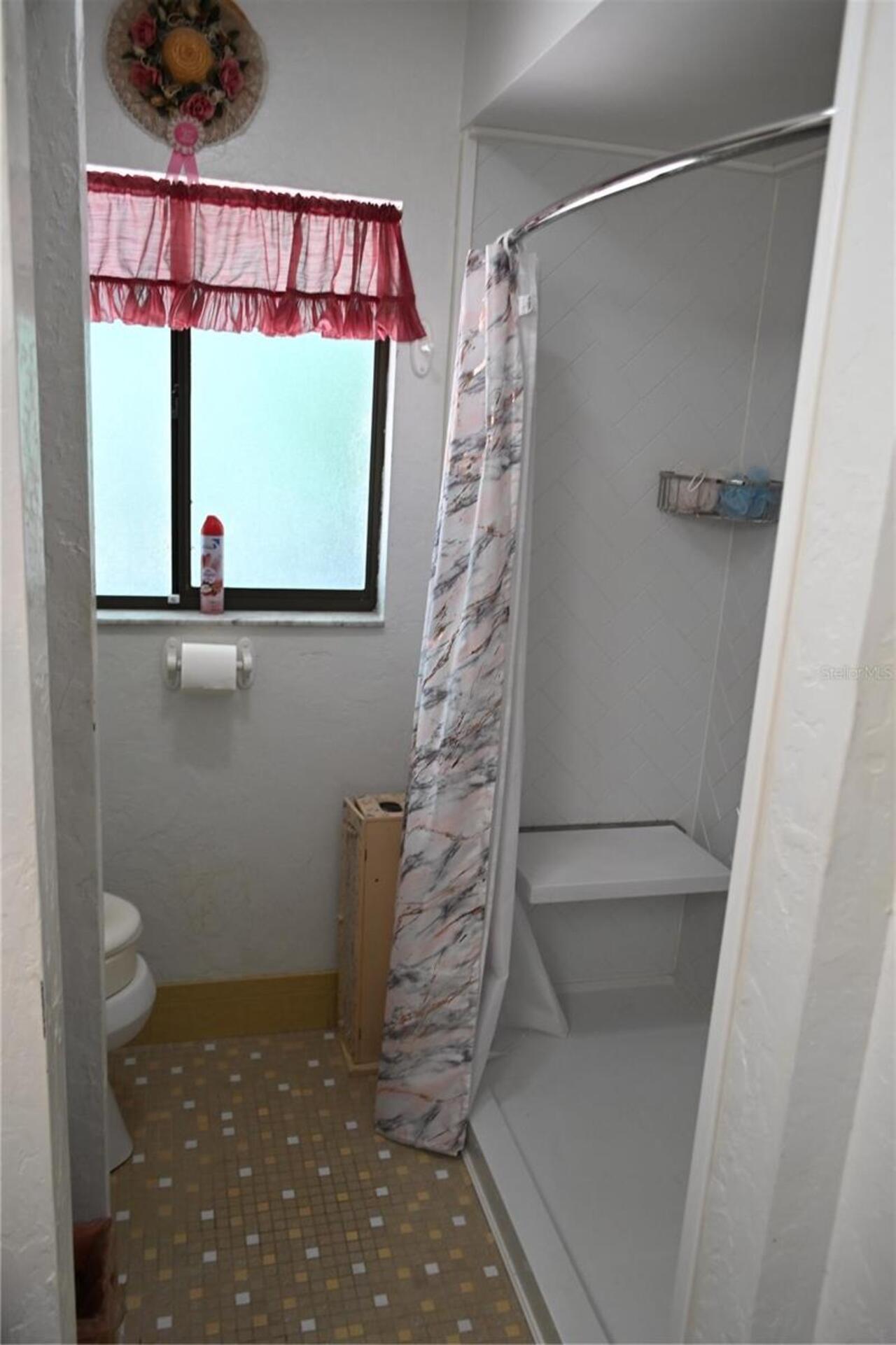 Listing Photo 19