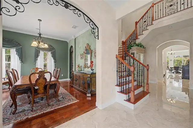 Listing Photo 12