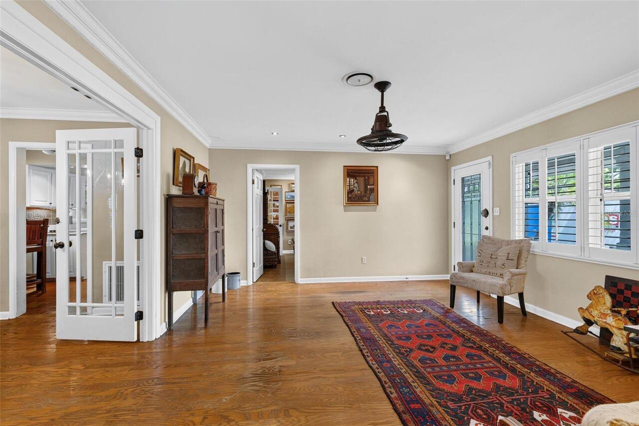 Listing Photo 6
