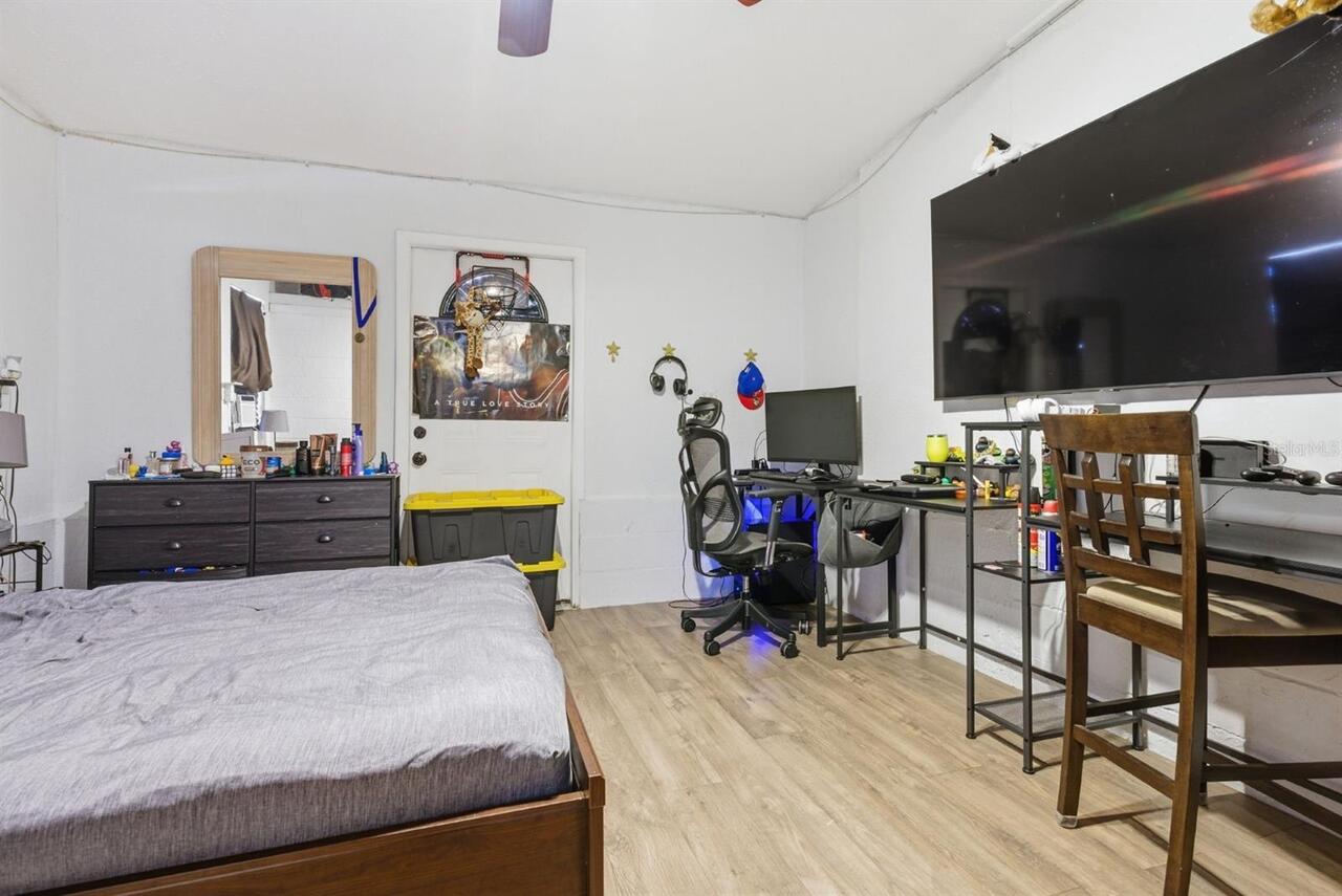 Listing Photo 23