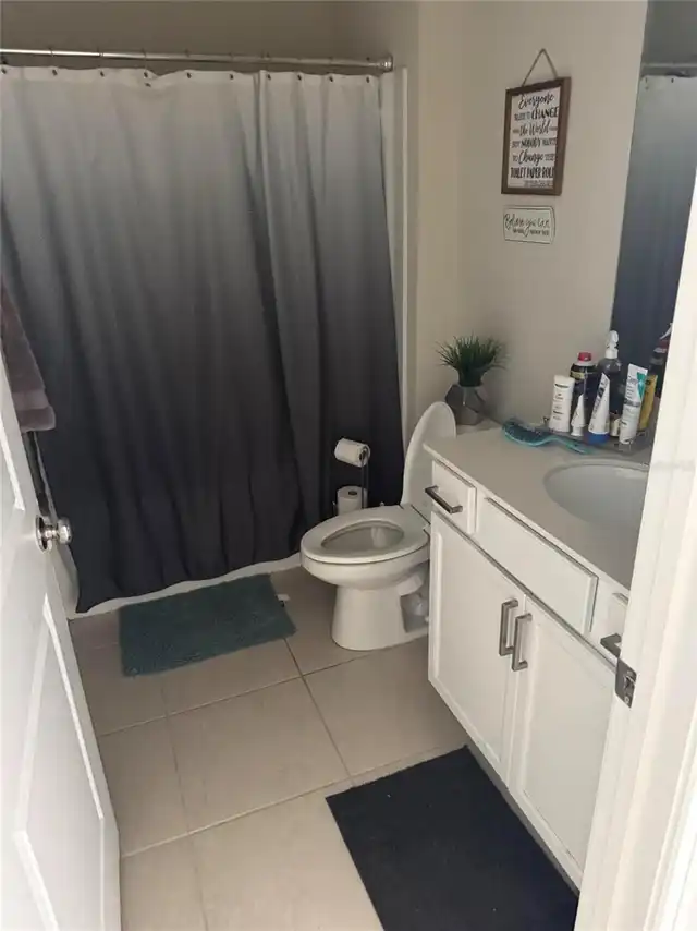 Listing Photo 12