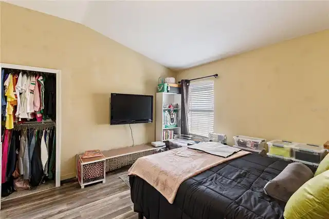 Listing Photo 20