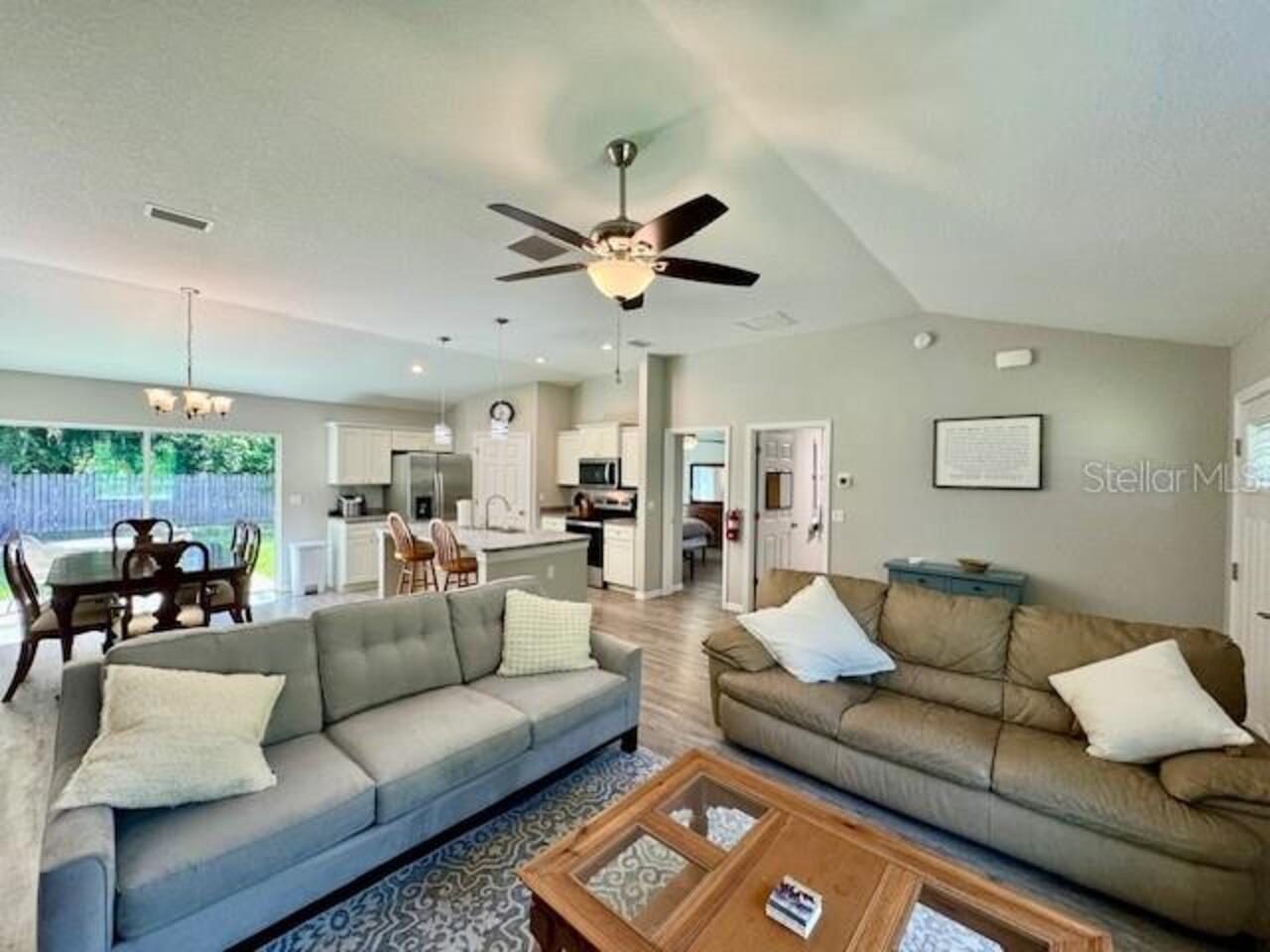 Listing Photo 16