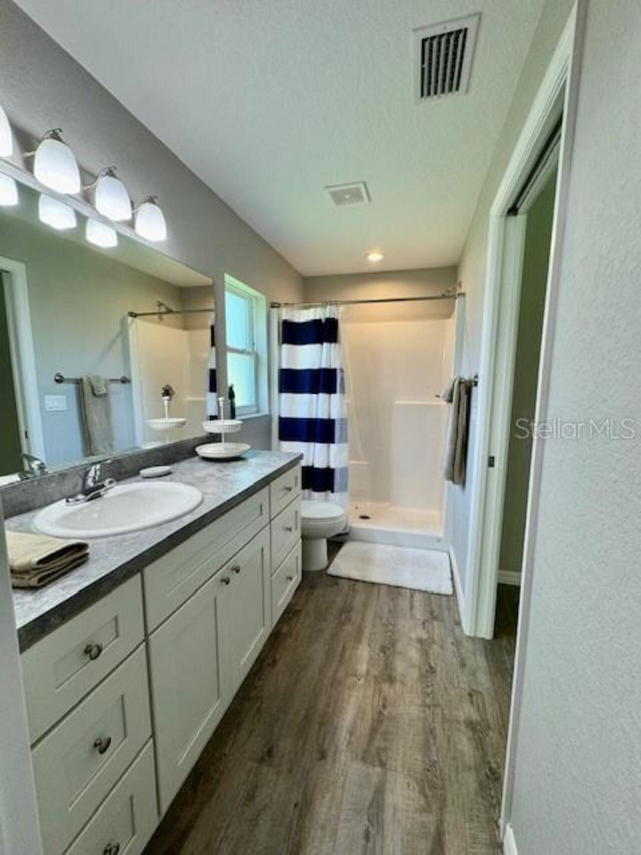 Listing Photo 22