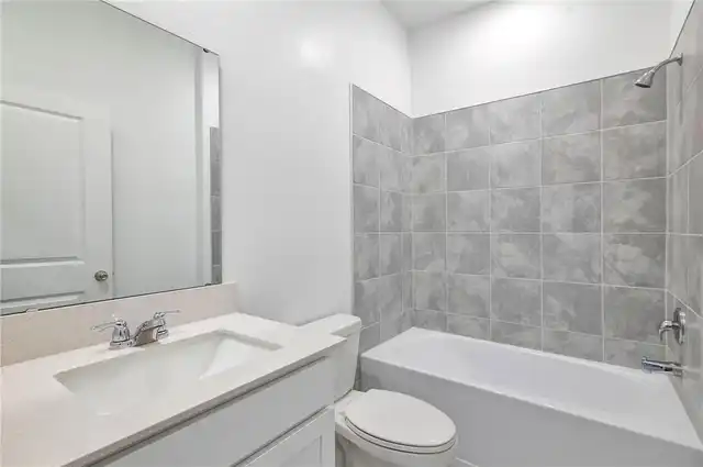 Listing Photo 19