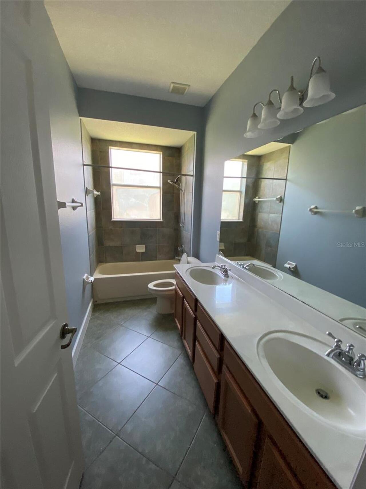 Listing Photo 43