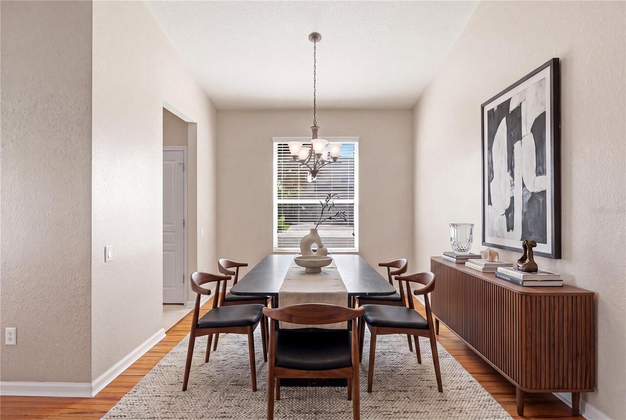 Listing Photo 10