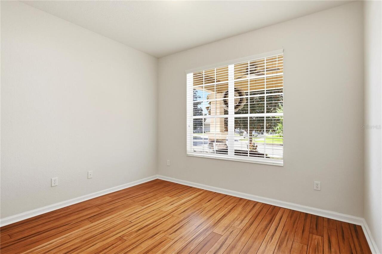 Listing Photo 23