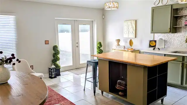 Listing Photo 7
