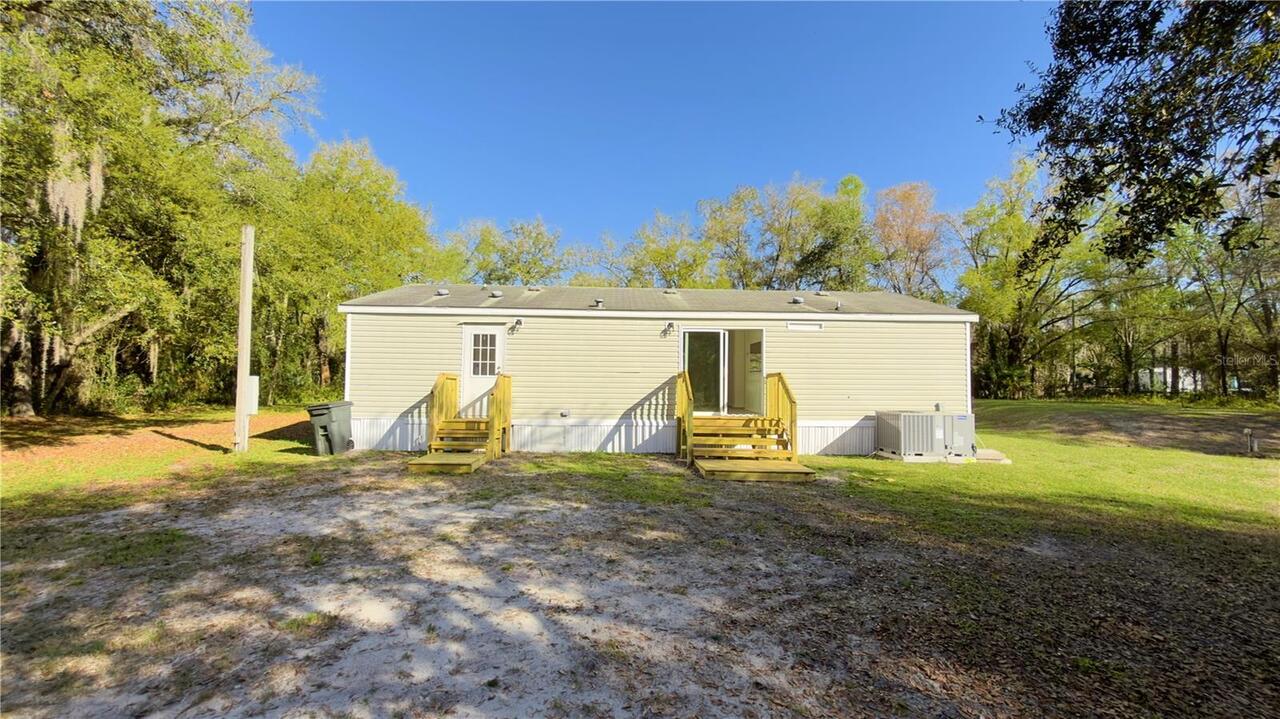 Listing Photo 14