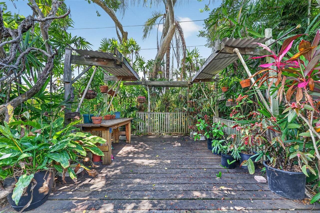 Listing Photo 18