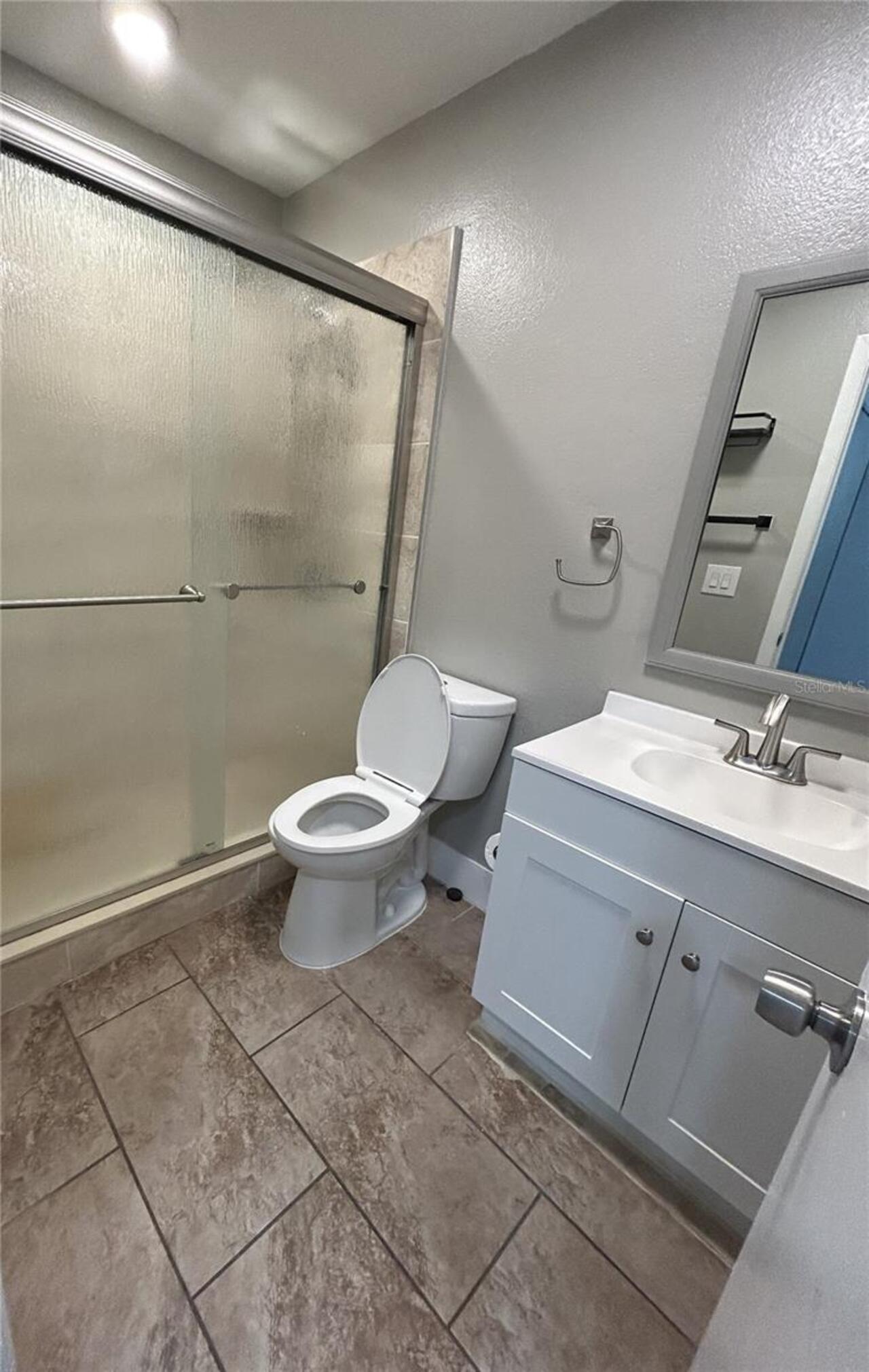 Listing Photo 12