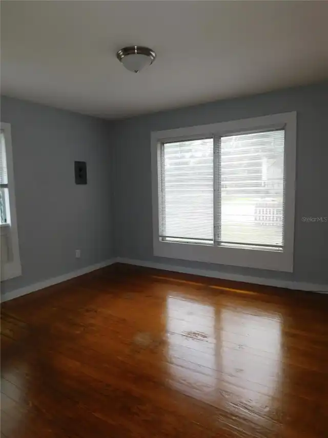 Listing Photo 7
