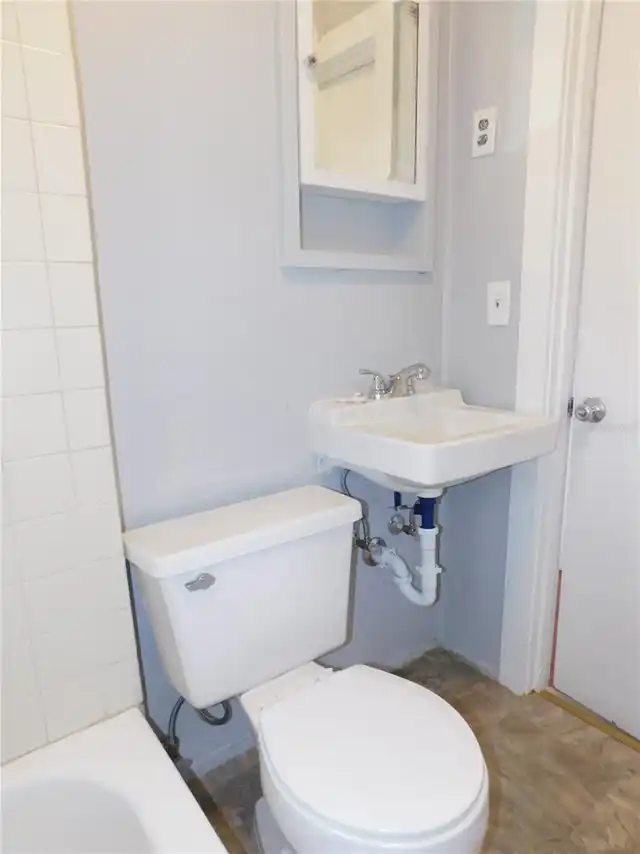 Listing Photo 14