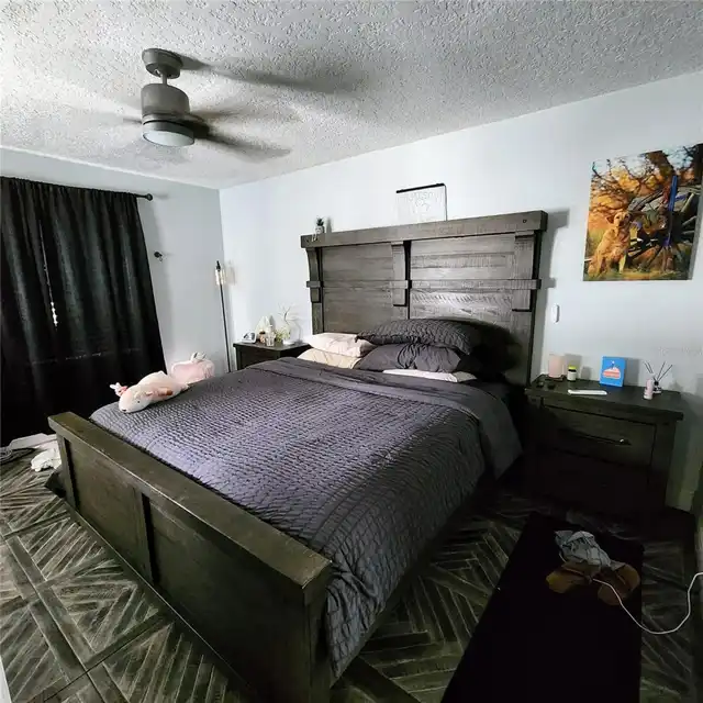 Listing Photo 11