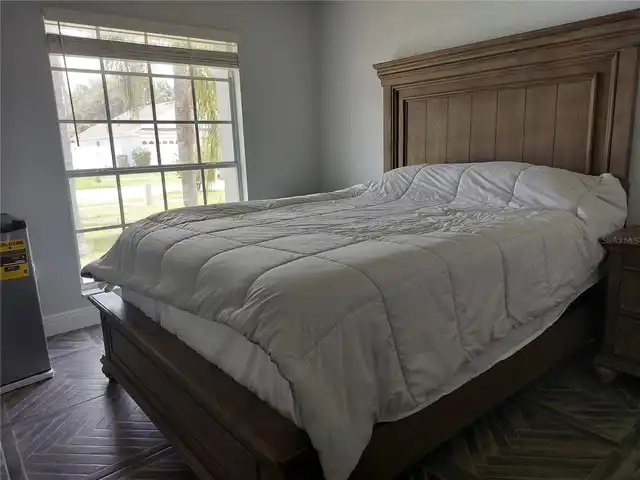 Listing Photo 15