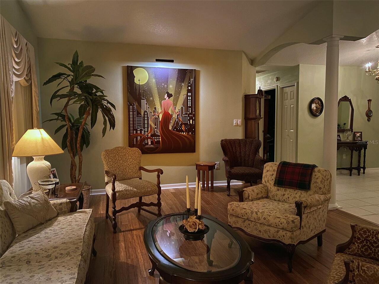 Listing Photo 6