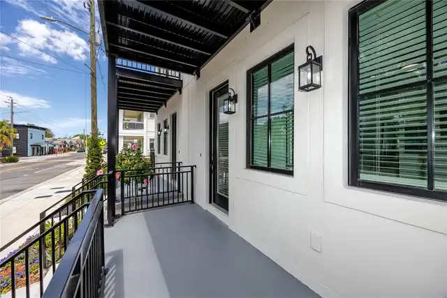 Listing Photo 9