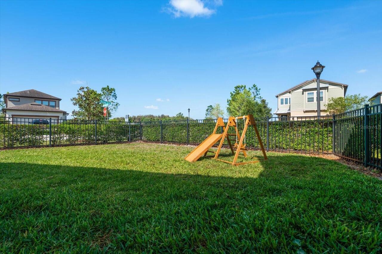 Listing Photo 37