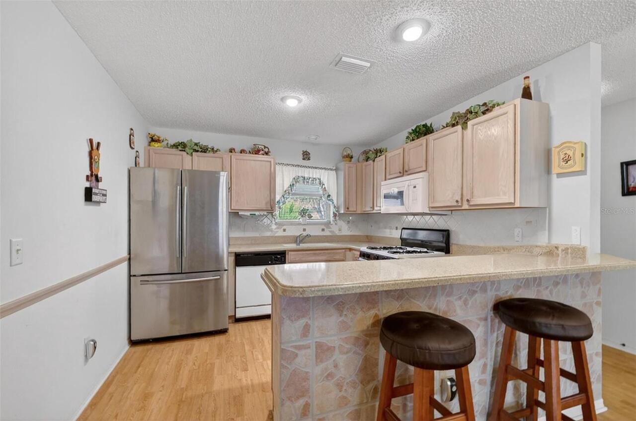 Listing Photo 8