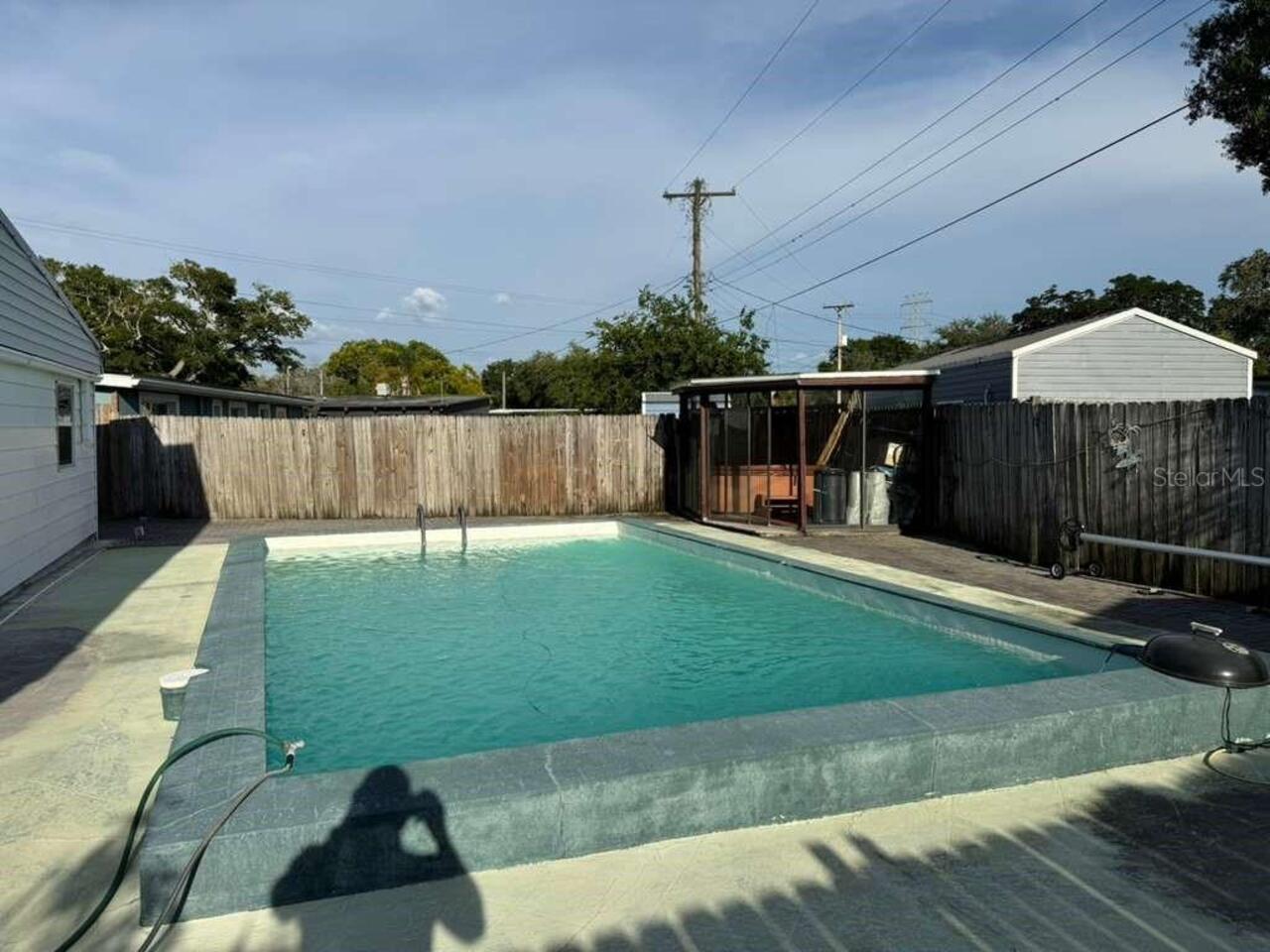 Listing Photo 9