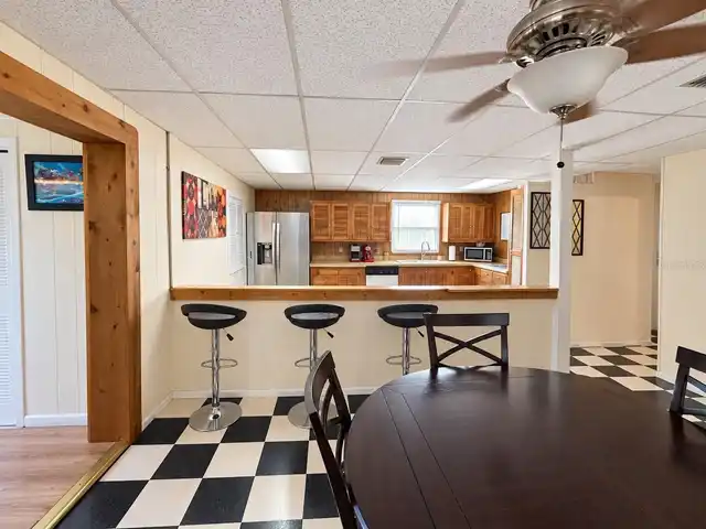 Listing Photo 17