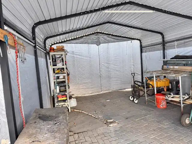 Listing Photo 22