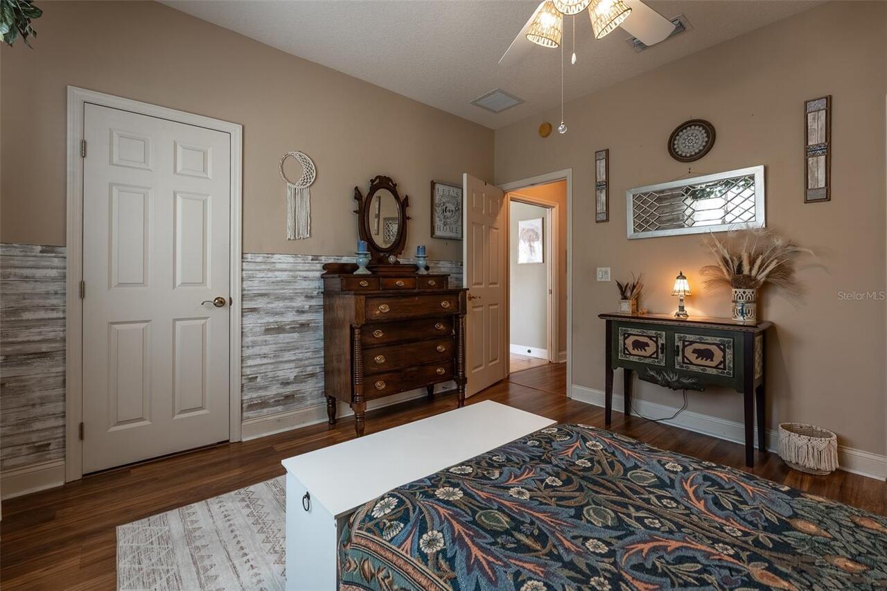 Listing Photo 41