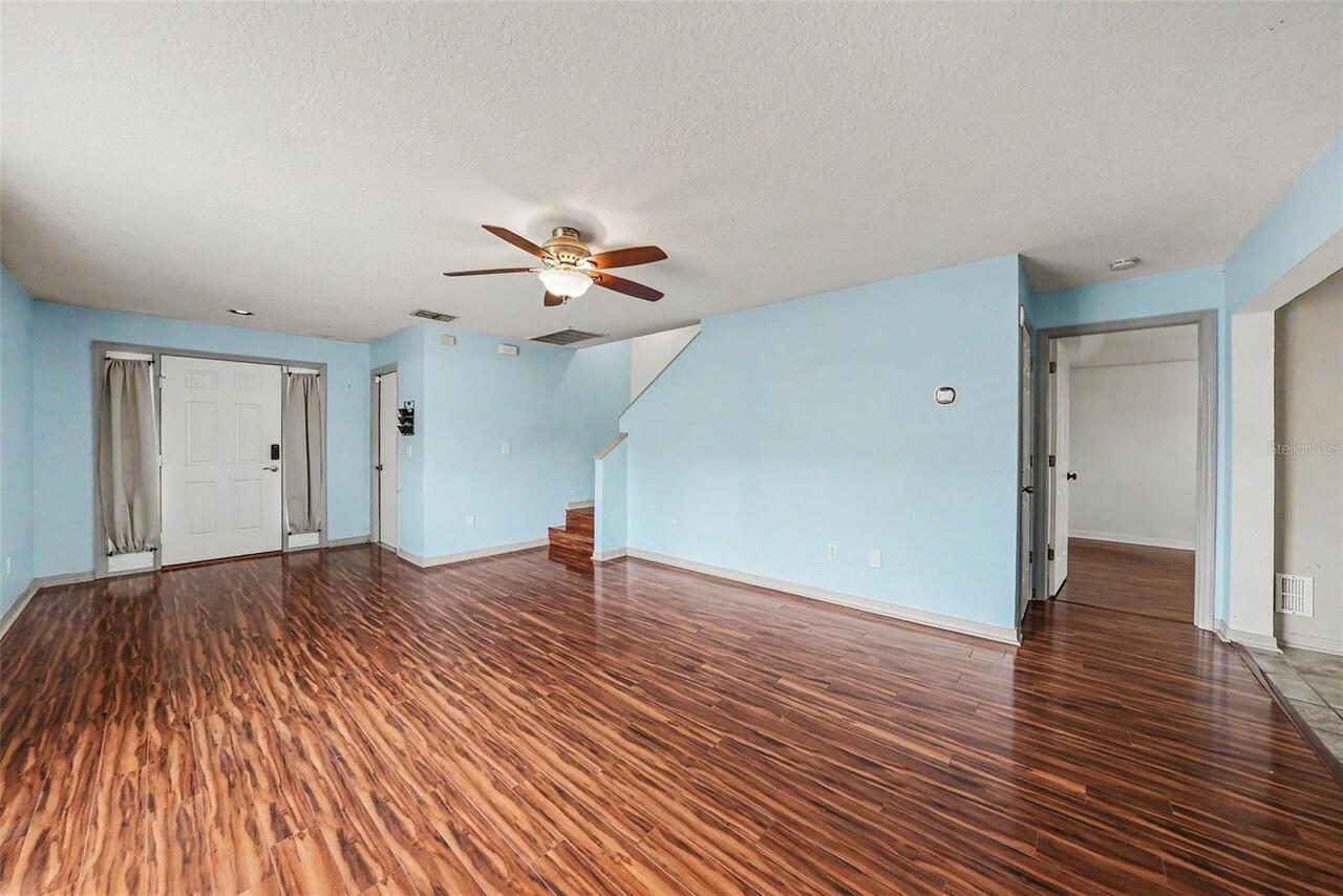 Listing Photo 6