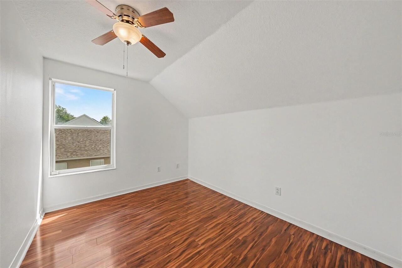 Listing Photo 22