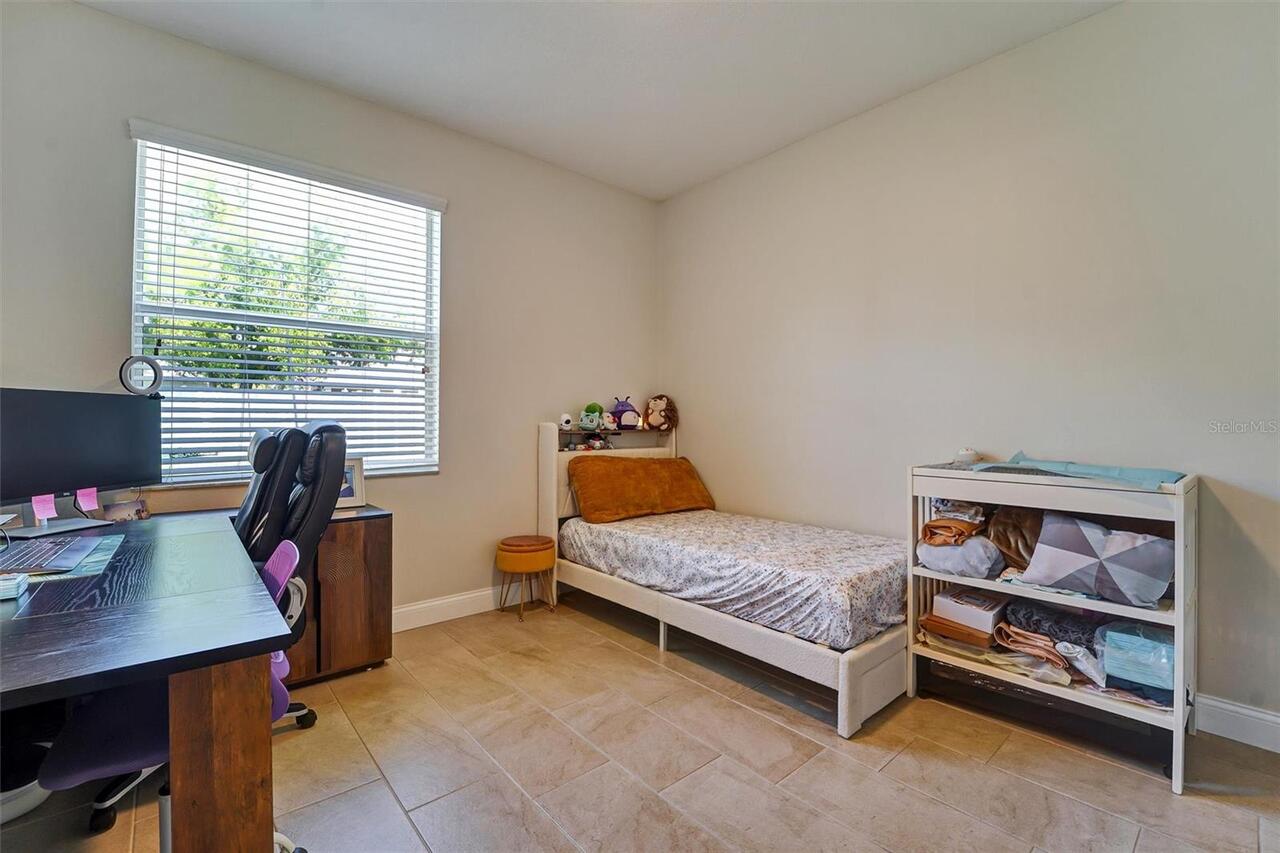 Listing Photo 14