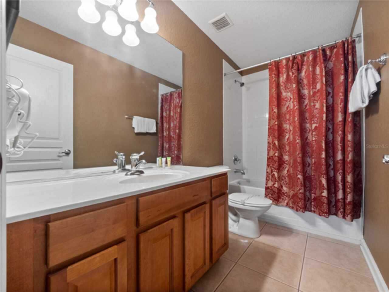 Listing Photo 29