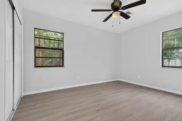 Listing Photo 25