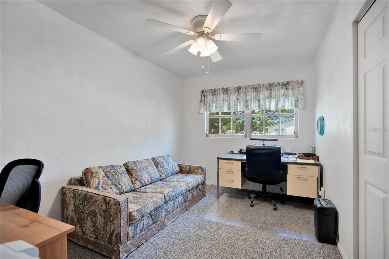 Listing Photo 14