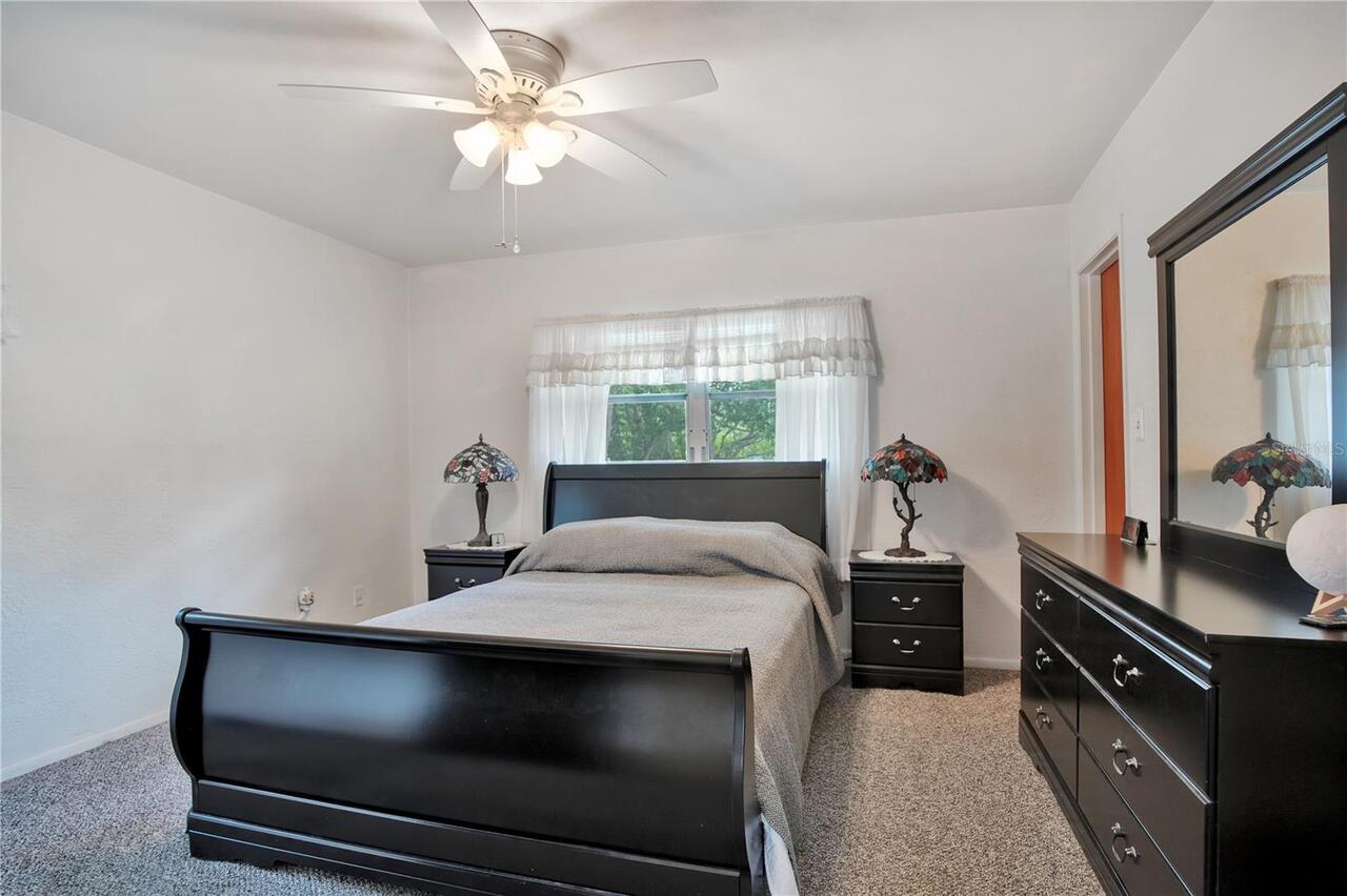 Listing Photo 17