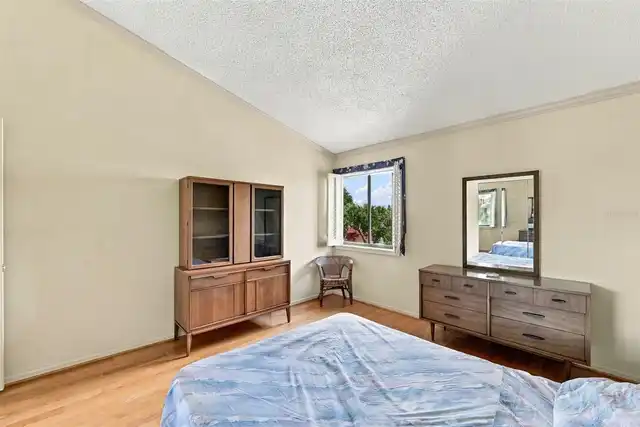 Listing Photo 44