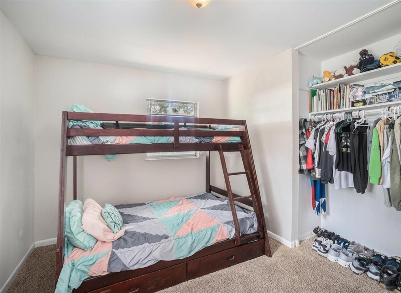 Listing Photo 16