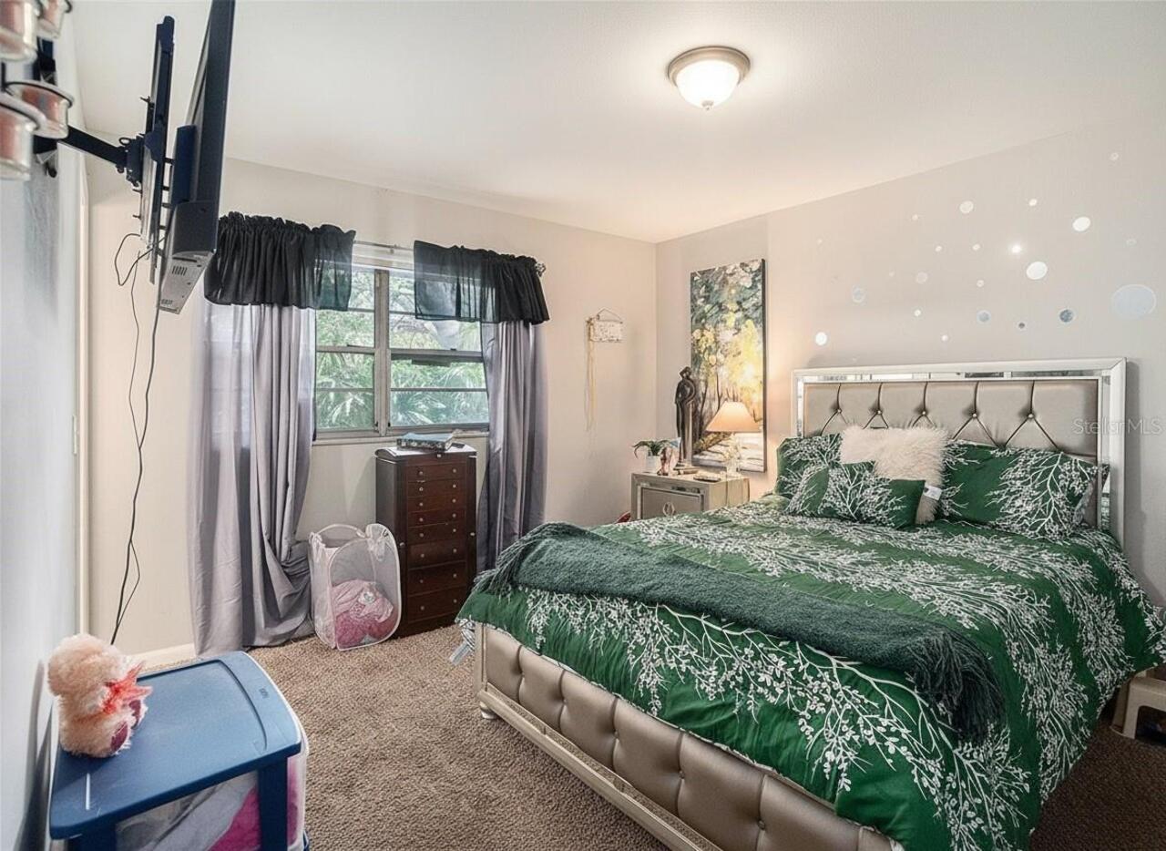 Listing Photo 23