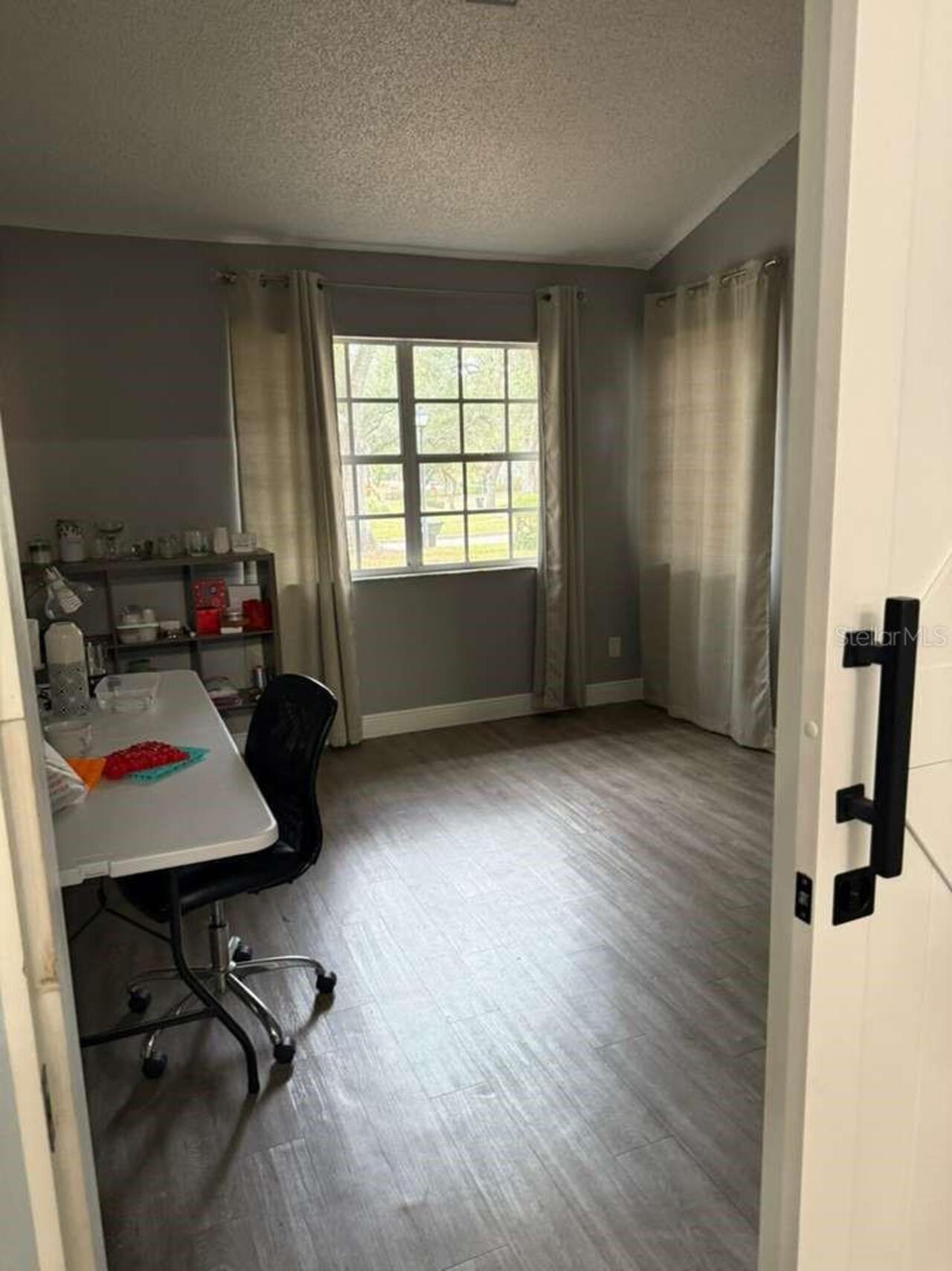 Listing Photo 16