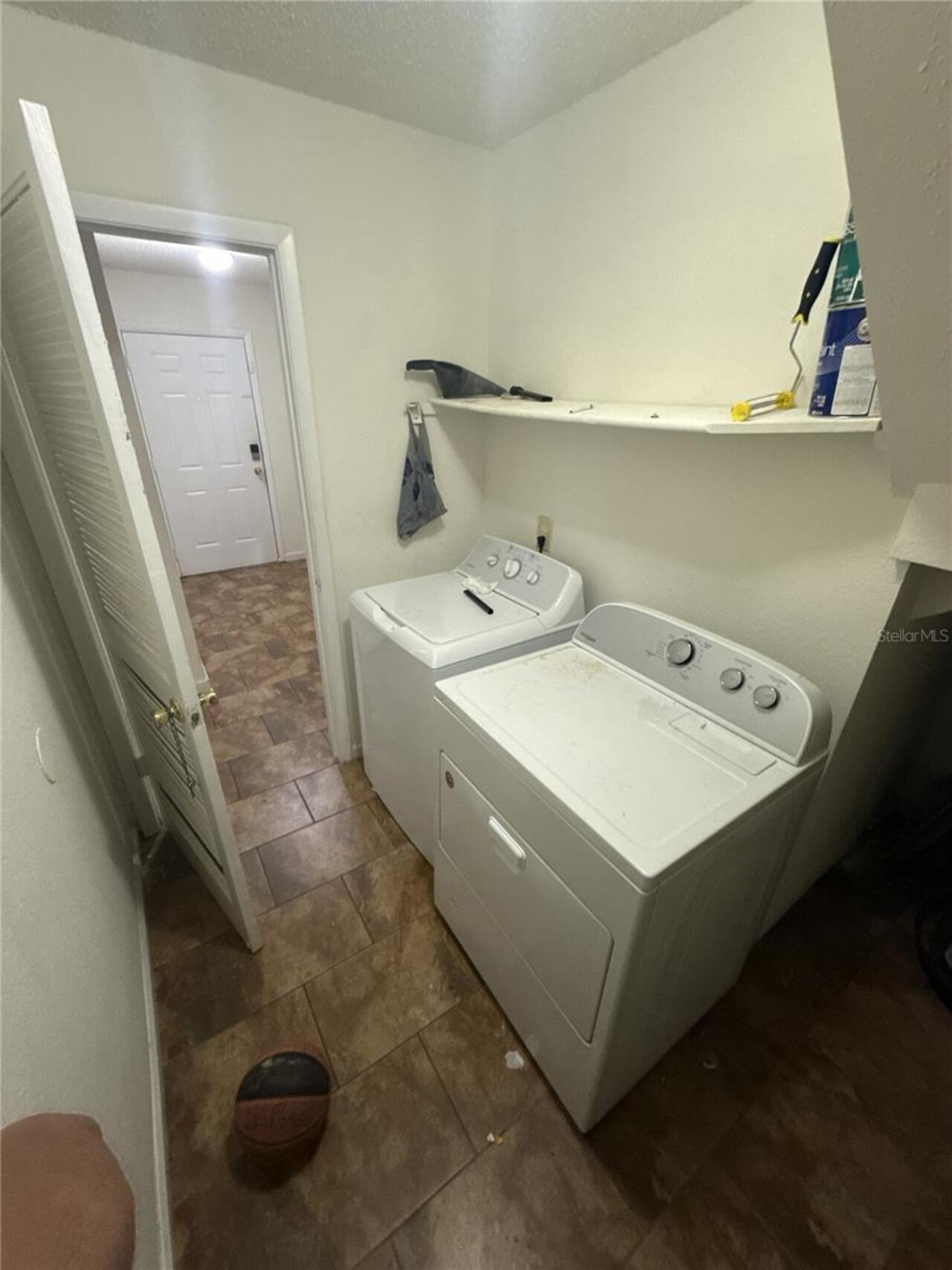 Listing Photo 8