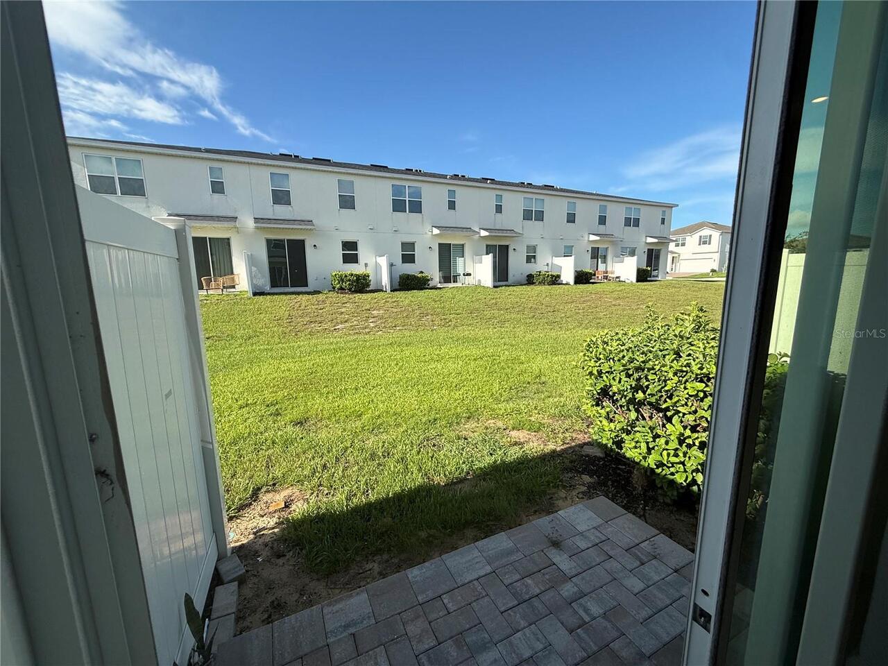 Listing Photo 11