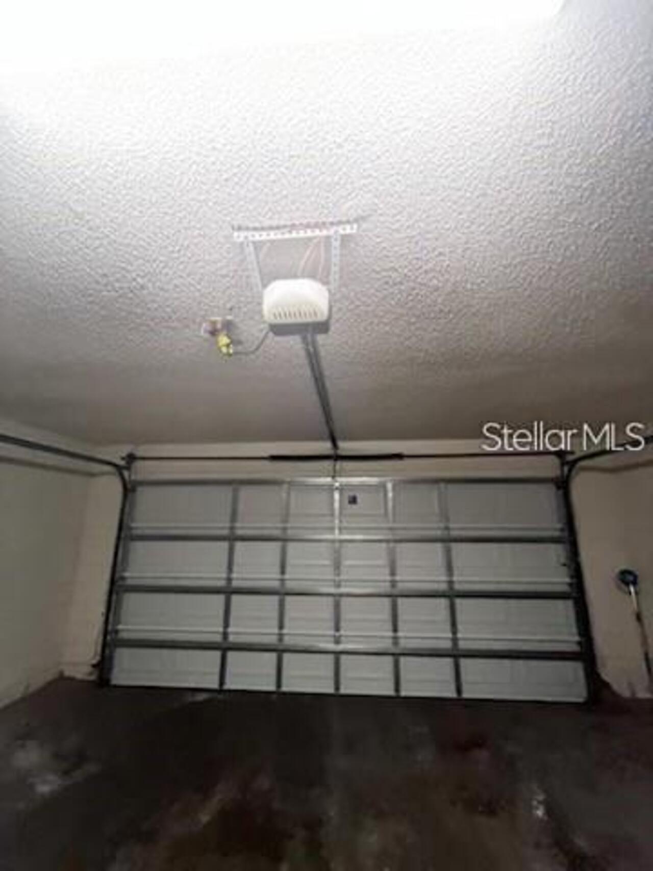 Listing Photo 10