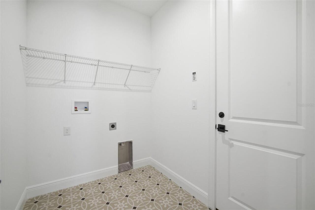 Listing Photo 33