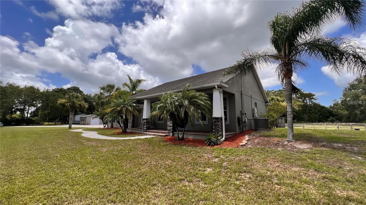 Listing Photo 9