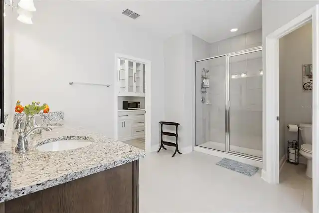 Listing Photo 33