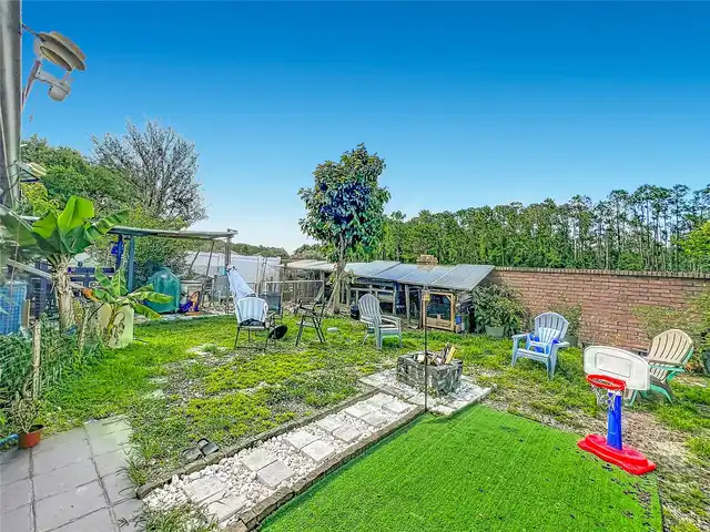 Listing Photo 23